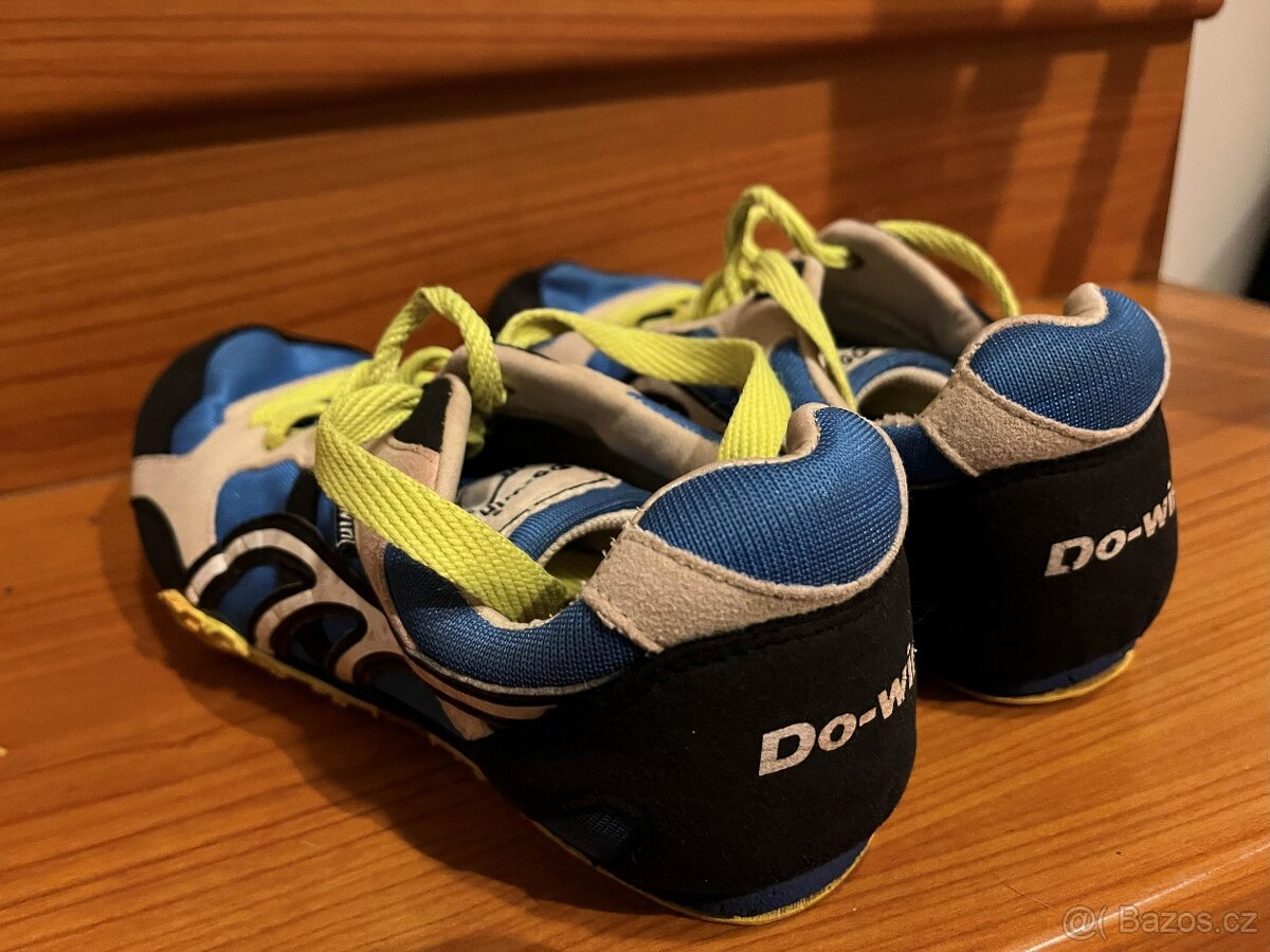 Prodám atletické tretry vel. 38 - 2