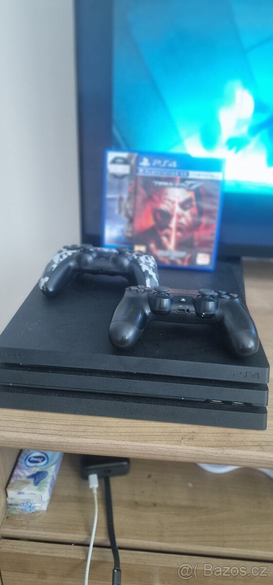Playstation 4 - 2