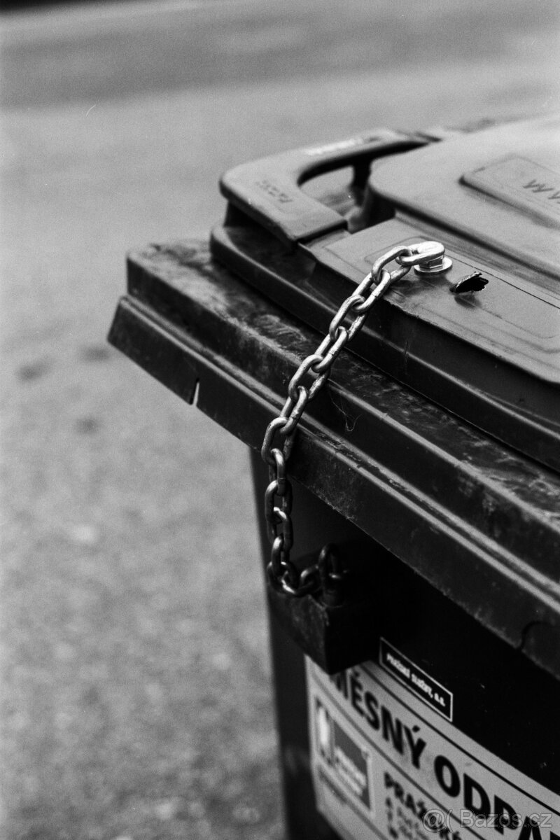 Pentax Super A + Sigma A 28-70mm f/3,5-4,5 - 2