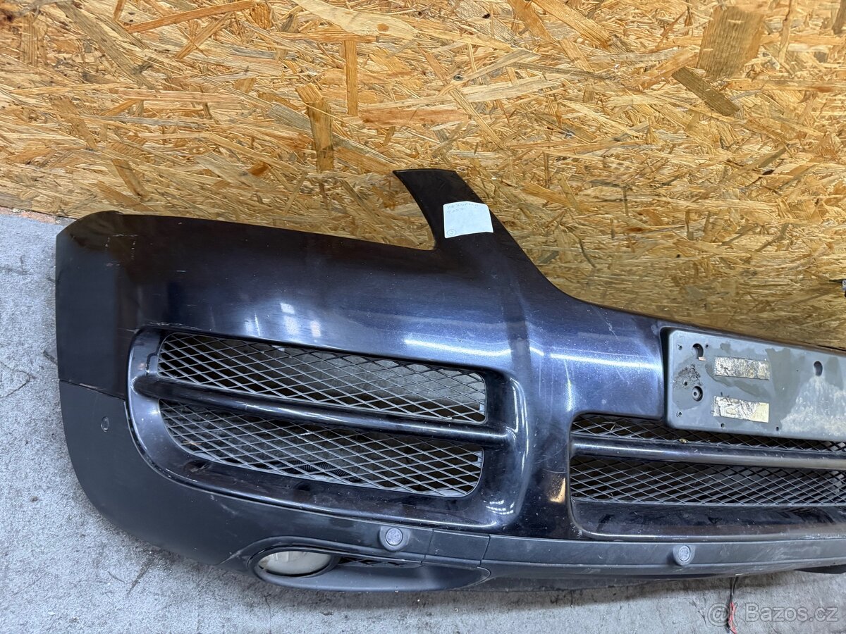 Přední nárazník Vw Touareg 2005 - 2