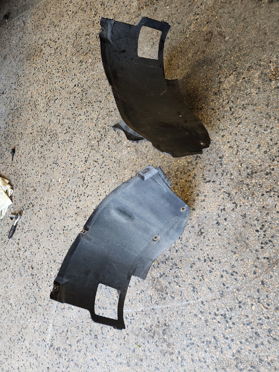 BMW E39 originál špičky podběhu - 2