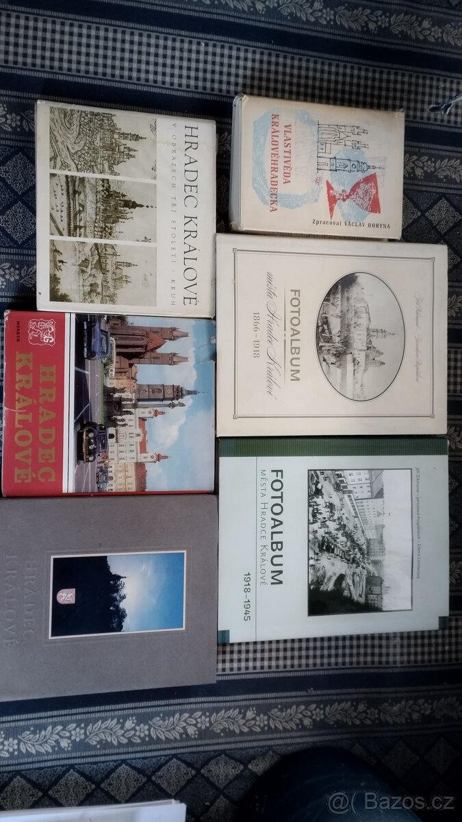 Hradec Králové - mix knih - místopis - 2