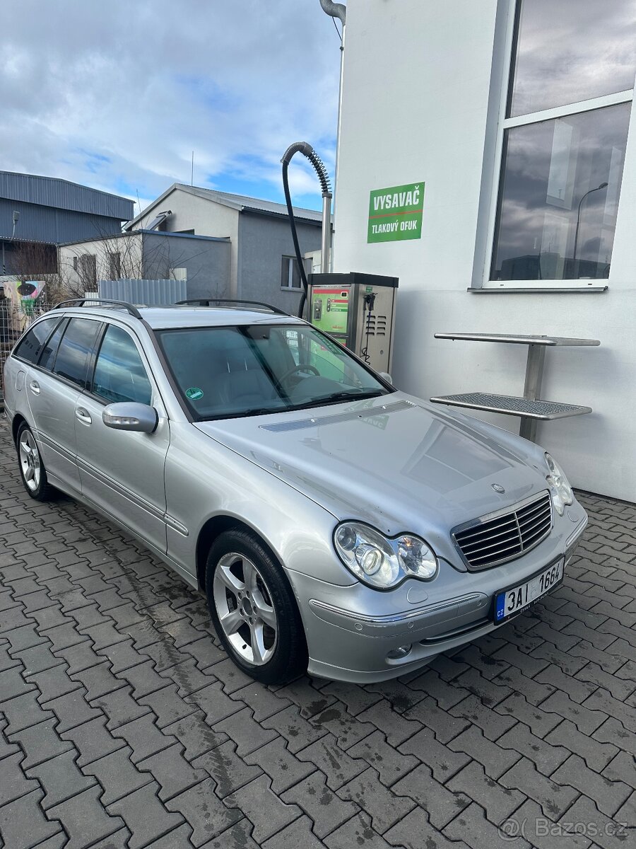 Prodám Mercedes-Benz C 320 4MATIC (W203), LPG - 2