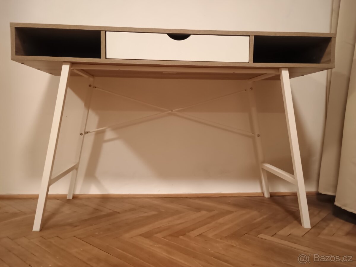 Prodám psací stůl - 2