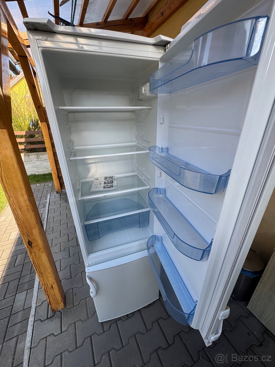 Lednice s mrazákem - 2