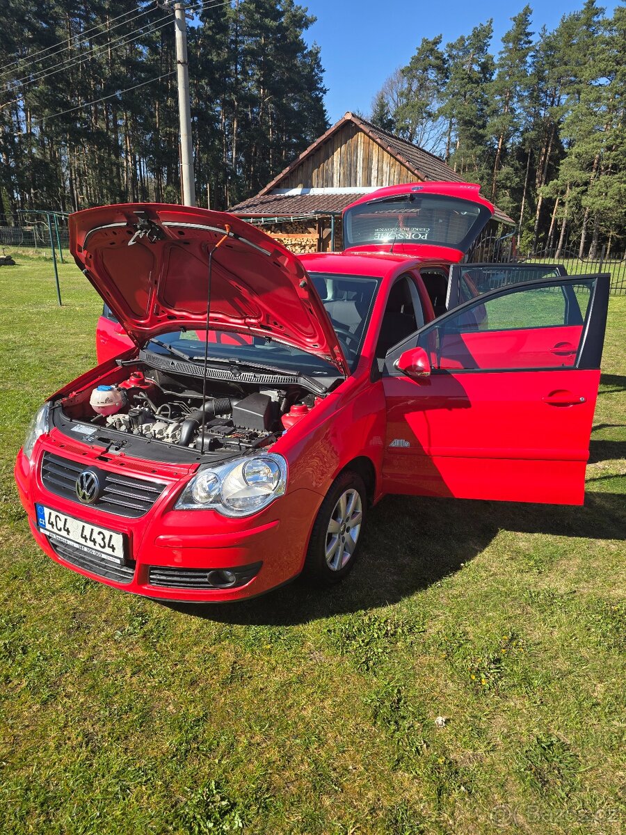 Prodám Volkswagen Polo 1,2 - 2