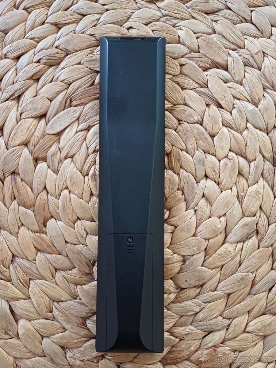 Ovladač k televizi JVC - 2