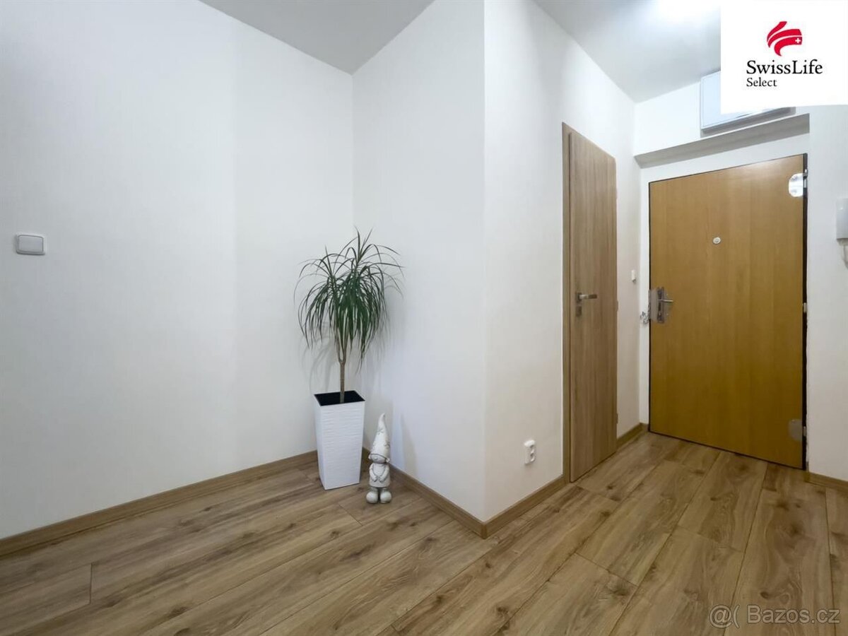 Pronájem bytu 3+1 65 m2 Na Drážce, Pardubice - 2