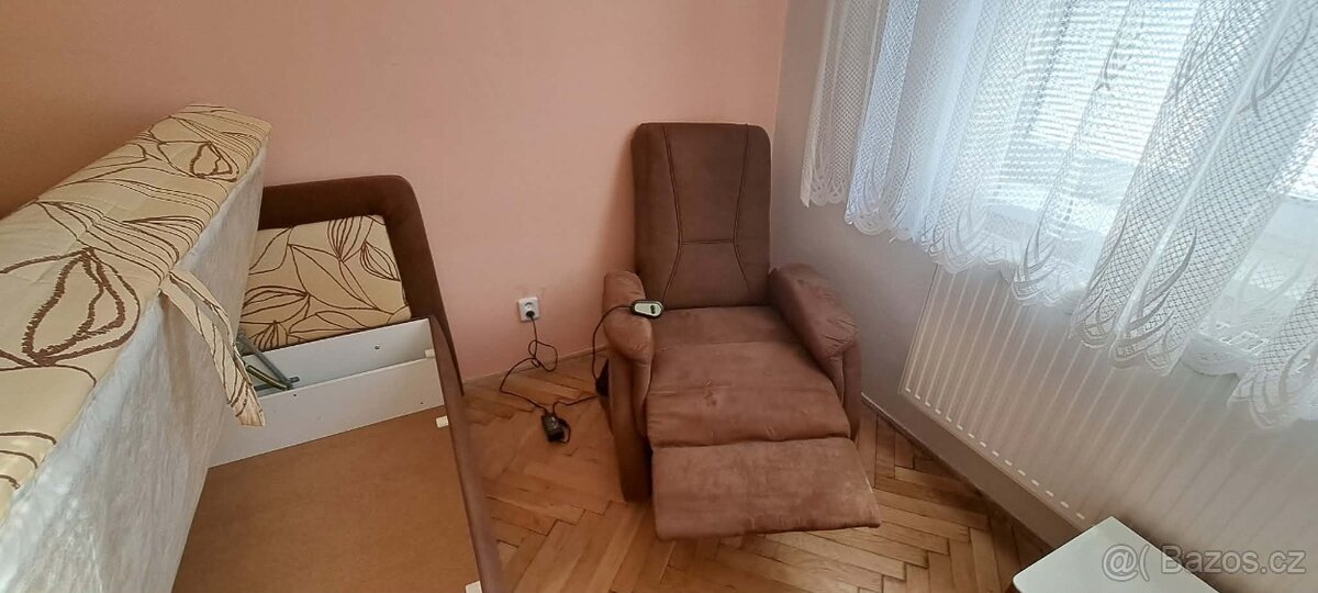 Polohovací TV křeslo - 2