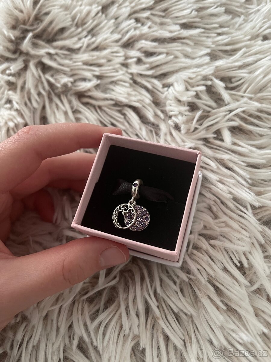Pandora přívěsek - 2