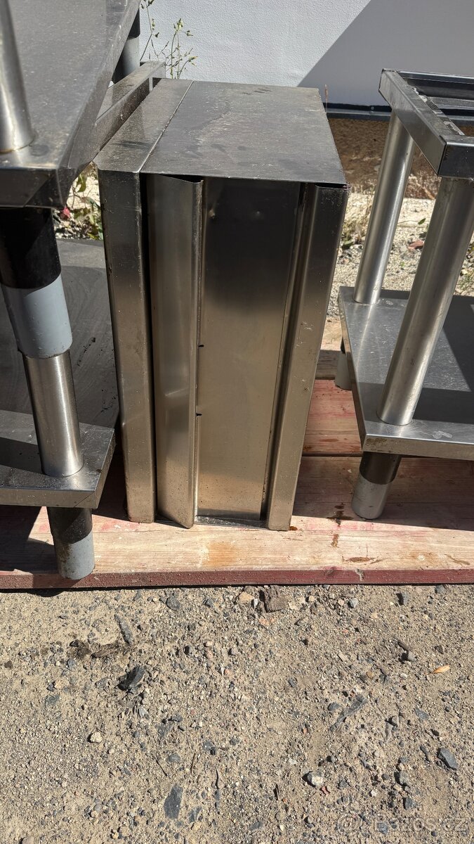 Nerezové gastro moduly Lotus – neutrální se šuplíkem + rohov - 2