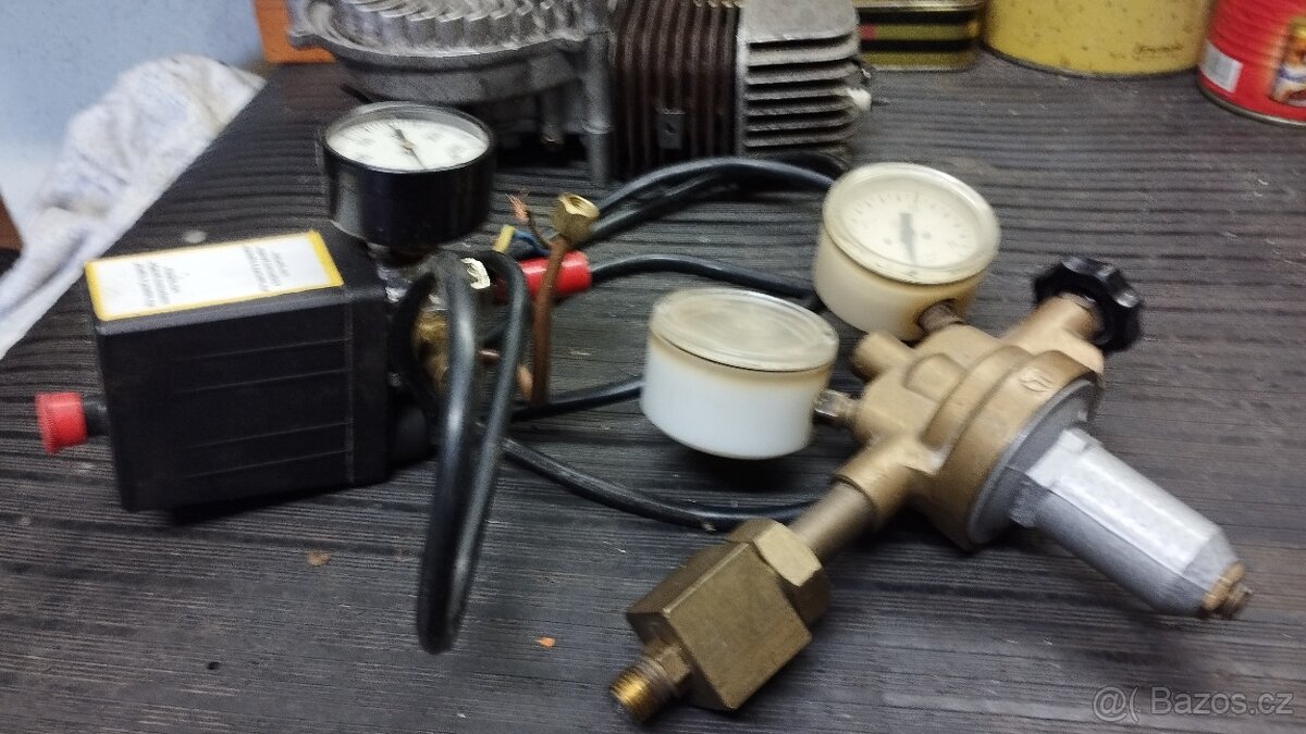 Tlakový spínač + budiky - 2