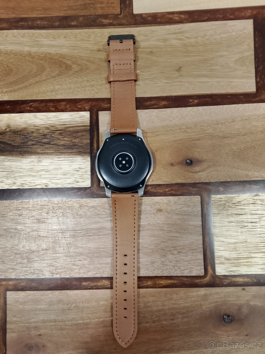Hodinky Samsung Galaxy Watch 46mm - 2
