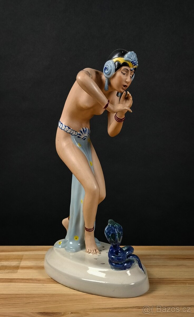 Mix starožitností a dizajnových doplnkov - 2