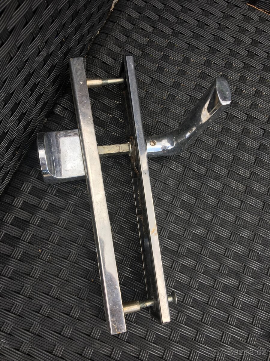 Bezpečnostní kování Rostex R - 2