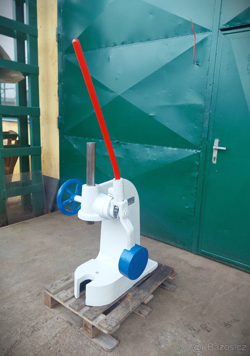 Lis hřebenový ruční - 2