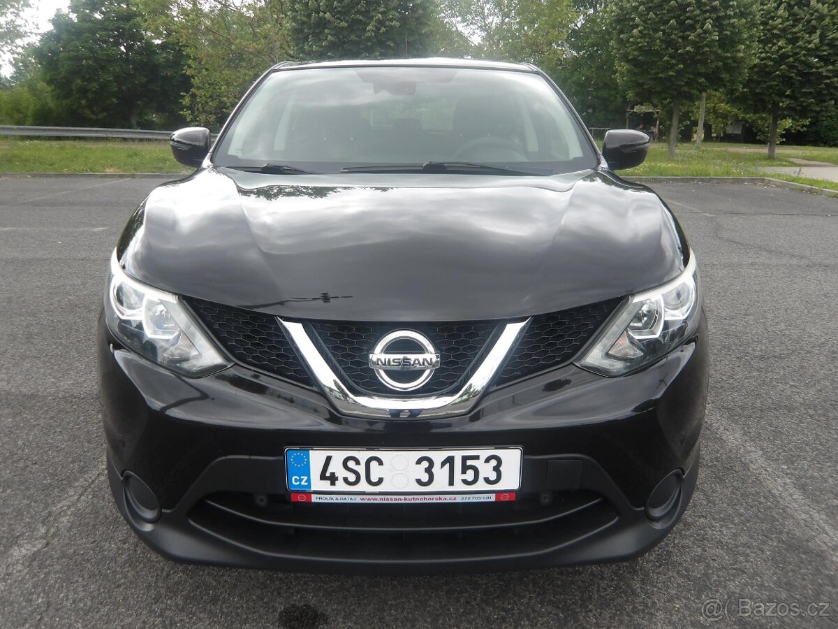 Nissan Qashqai, STK 11/2027,1.maj, koup.v ČR, nekuřák - 2