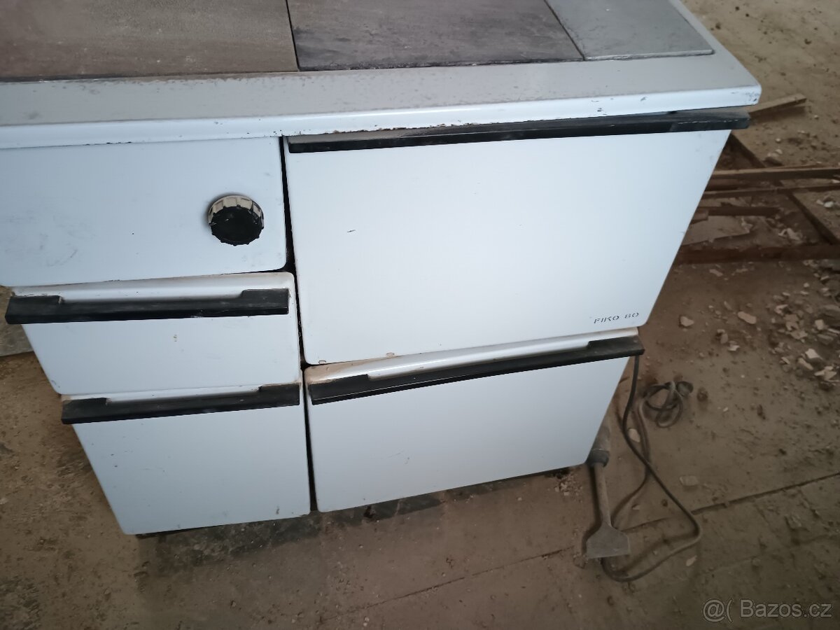 Kamna, sporák FIKO 80 - 2