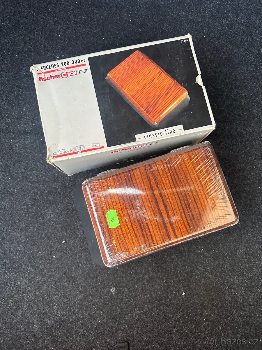 Mercedes Benz W124 Fischerbox držák na kazety nový - 2