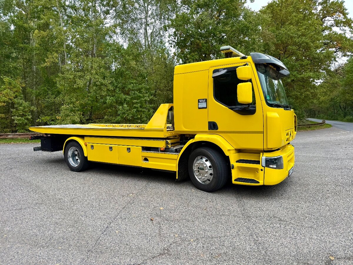 Odtahový vůz Renault D-Wide
