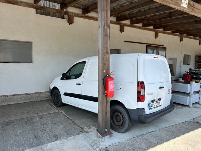 Citroen Berlingo 1.6 hdi 2015 3 místa - 2