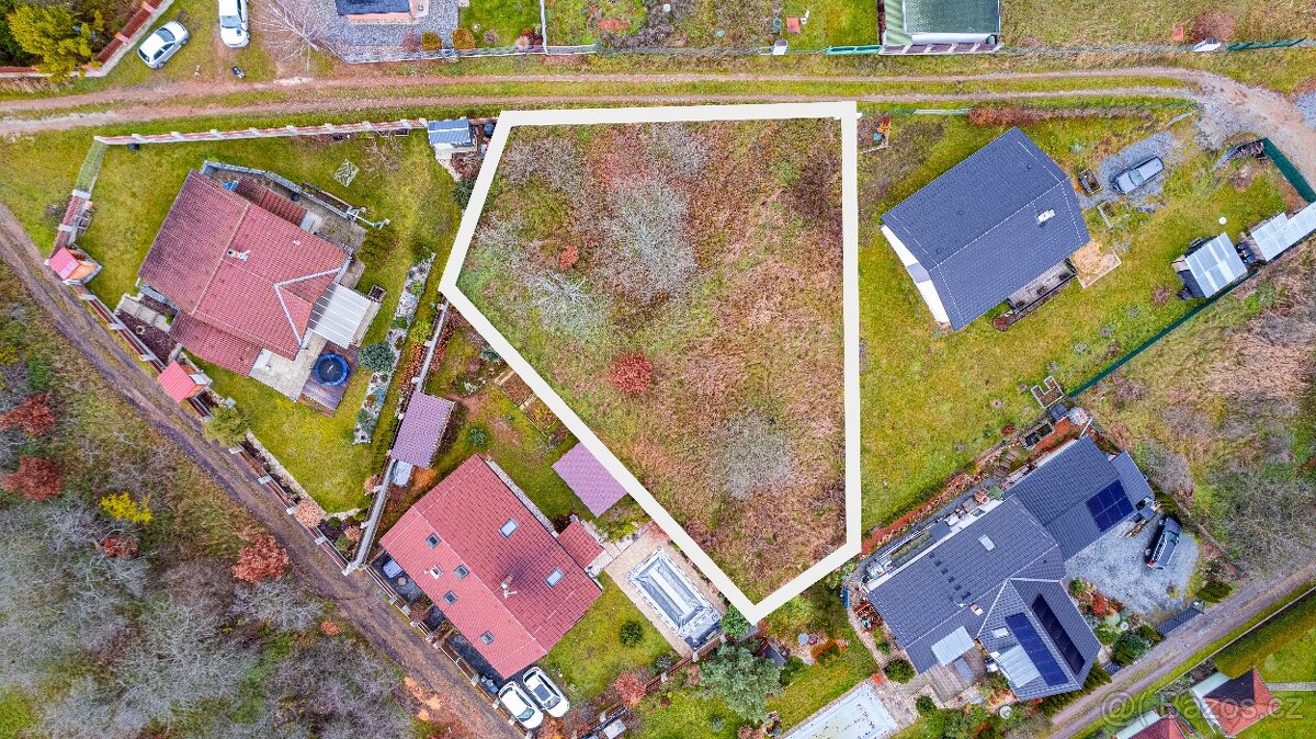 Stavební pozemek, zahrada 928m2 k pronájmu, Drevníky - 2