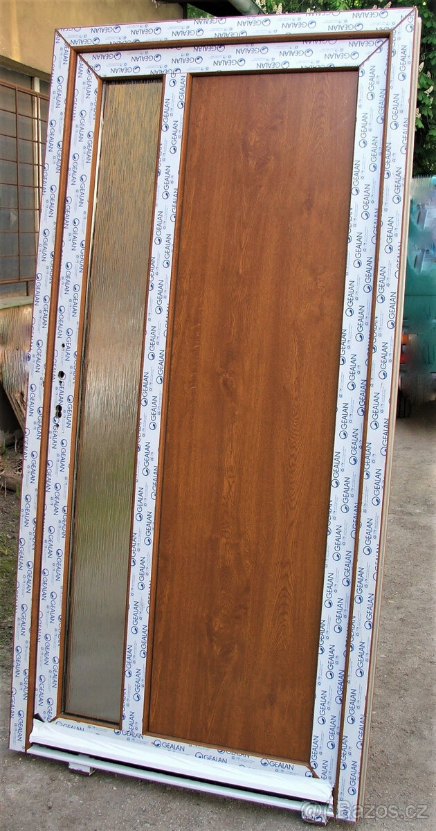 DVEŘE vchodové plastové GEALAN výrobaČR zlatý dub - 2