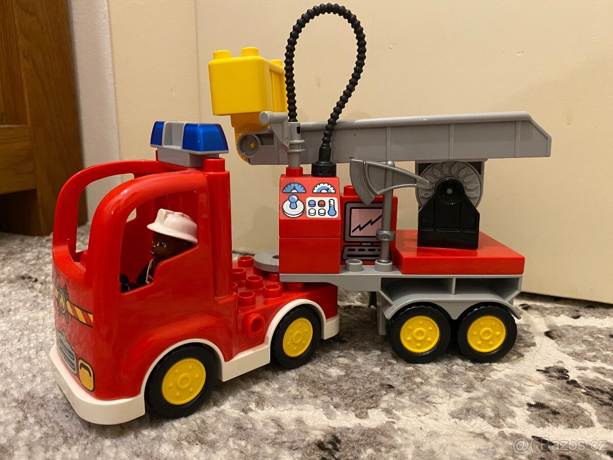 Lego Duplo hasíčský vůz, policejní motorka, nakladač - bagr - 2