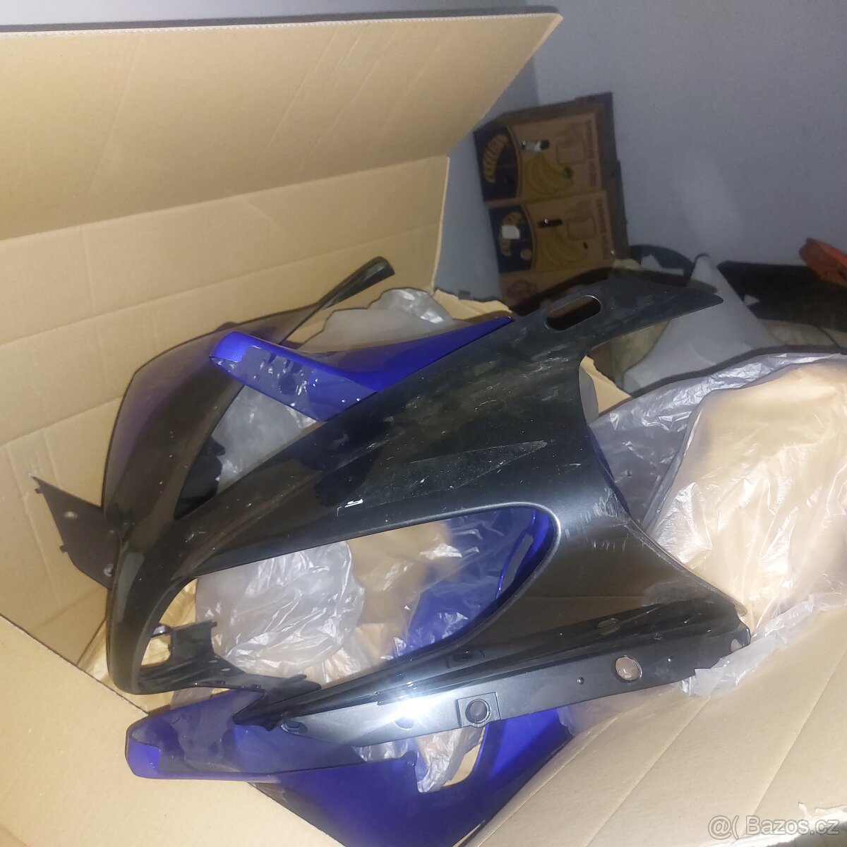 Prodám díly Yamaha YZF R1 Rn12 a Rn14 Big Bang - 2