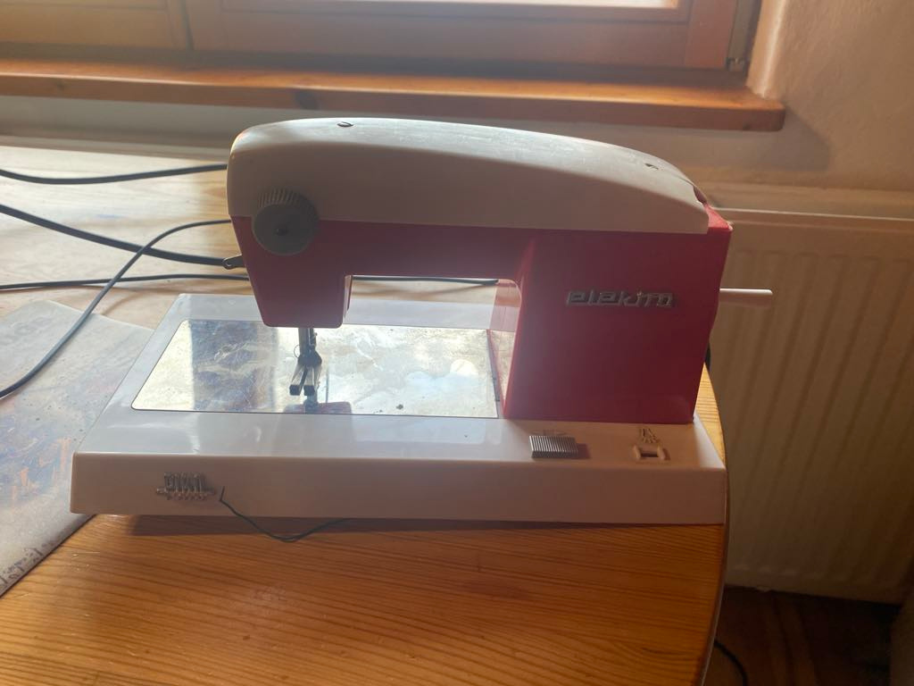 Prodam retro hracku - sici stroj - 2