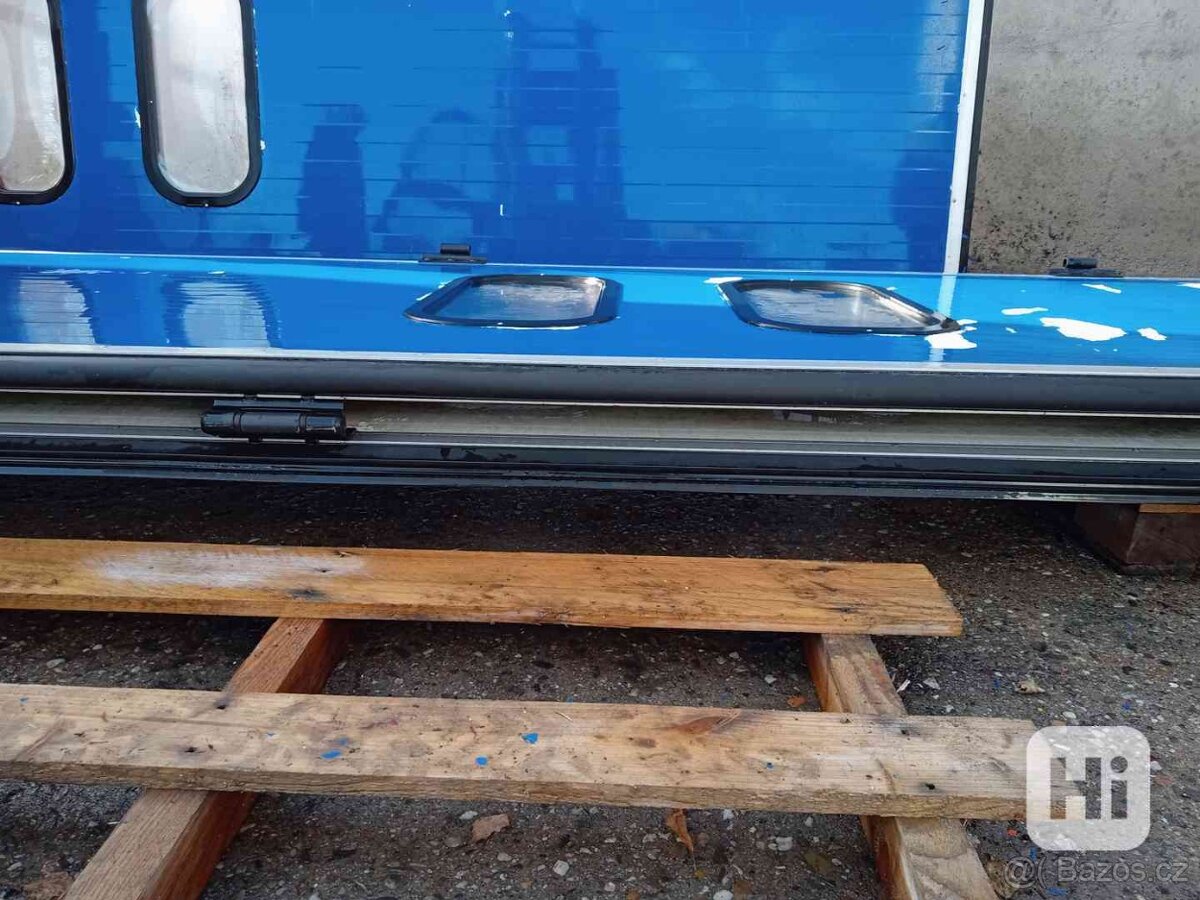 třídílné sekční vrata - 2