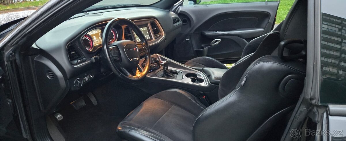 Dodge Challenger 3.6i 4x4 - 2