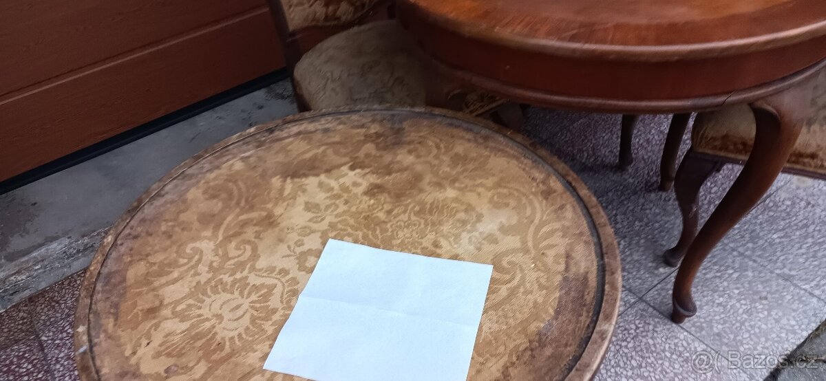 Starožitný nábytek – sedací sestava - 2