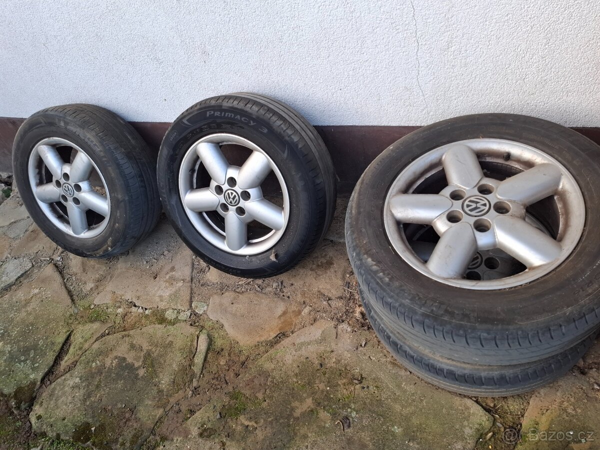 225/60 R16 102V 5x120 VW T4 - 2