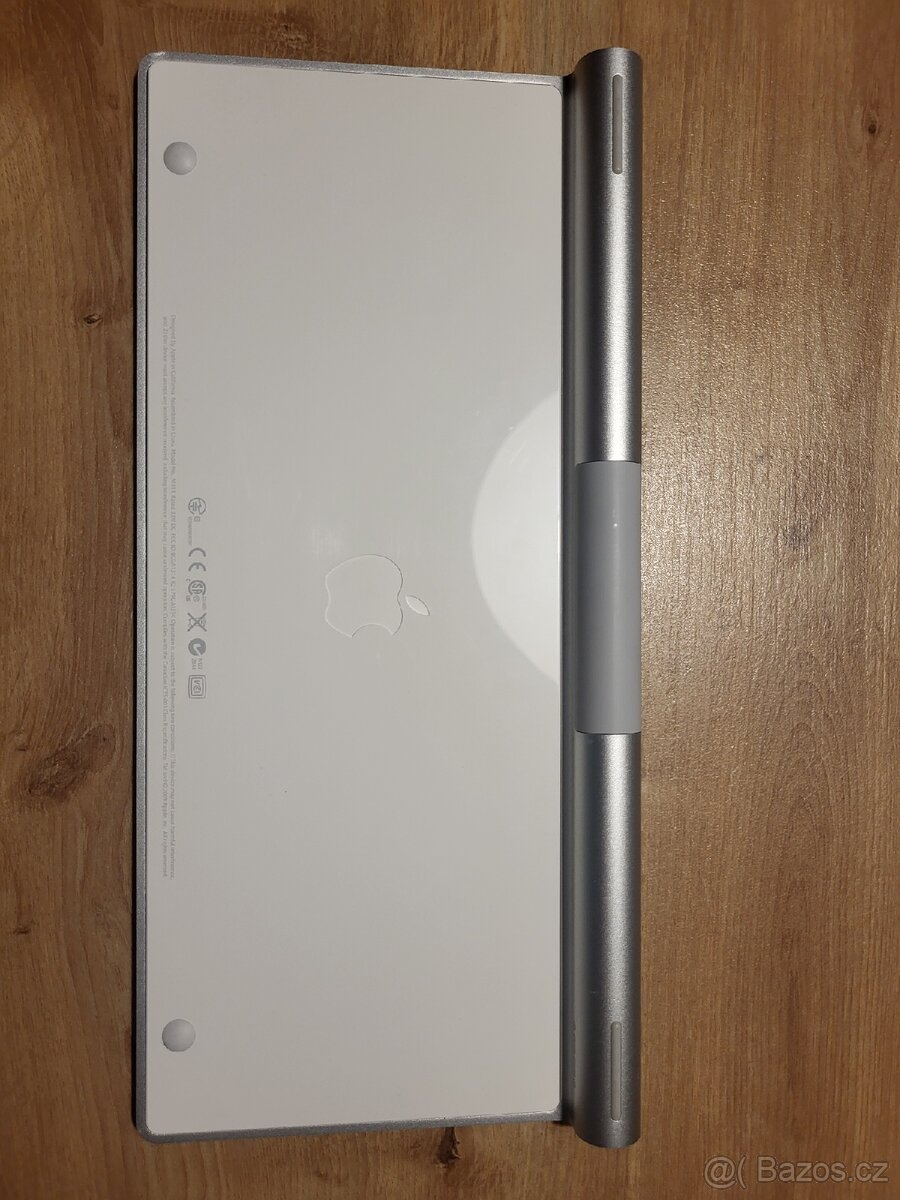 Apple bezdrátová klávesnice - 2
