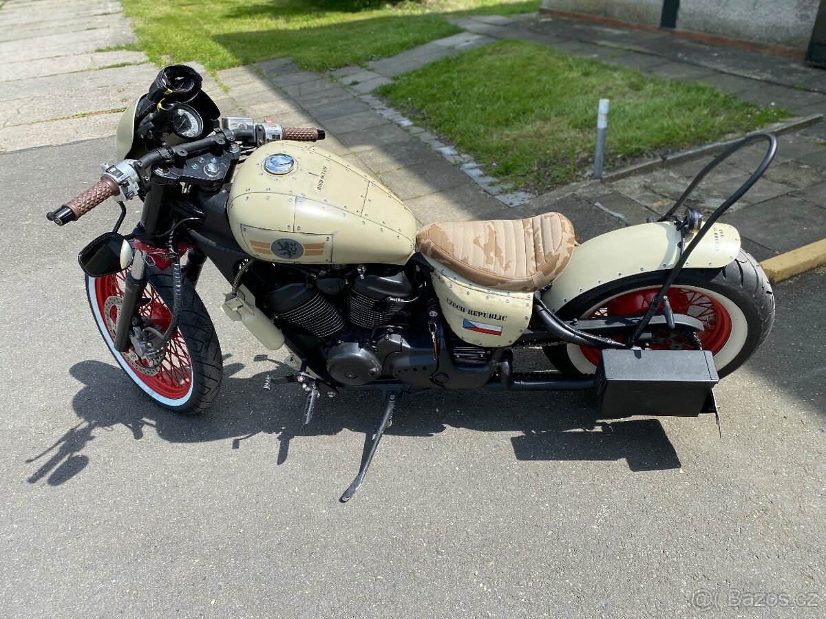 Honda SHADOW 600 Military - 2