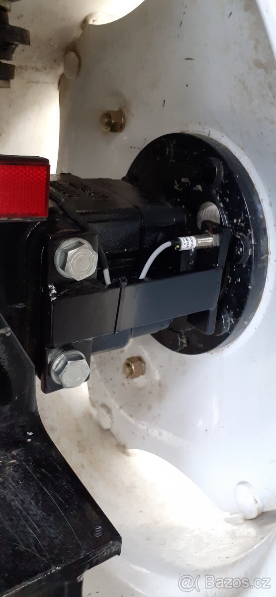 HEKTAROMĚR -PALUBNÝ POČITAČ-TRAKTOR-KOMBAJN - 2