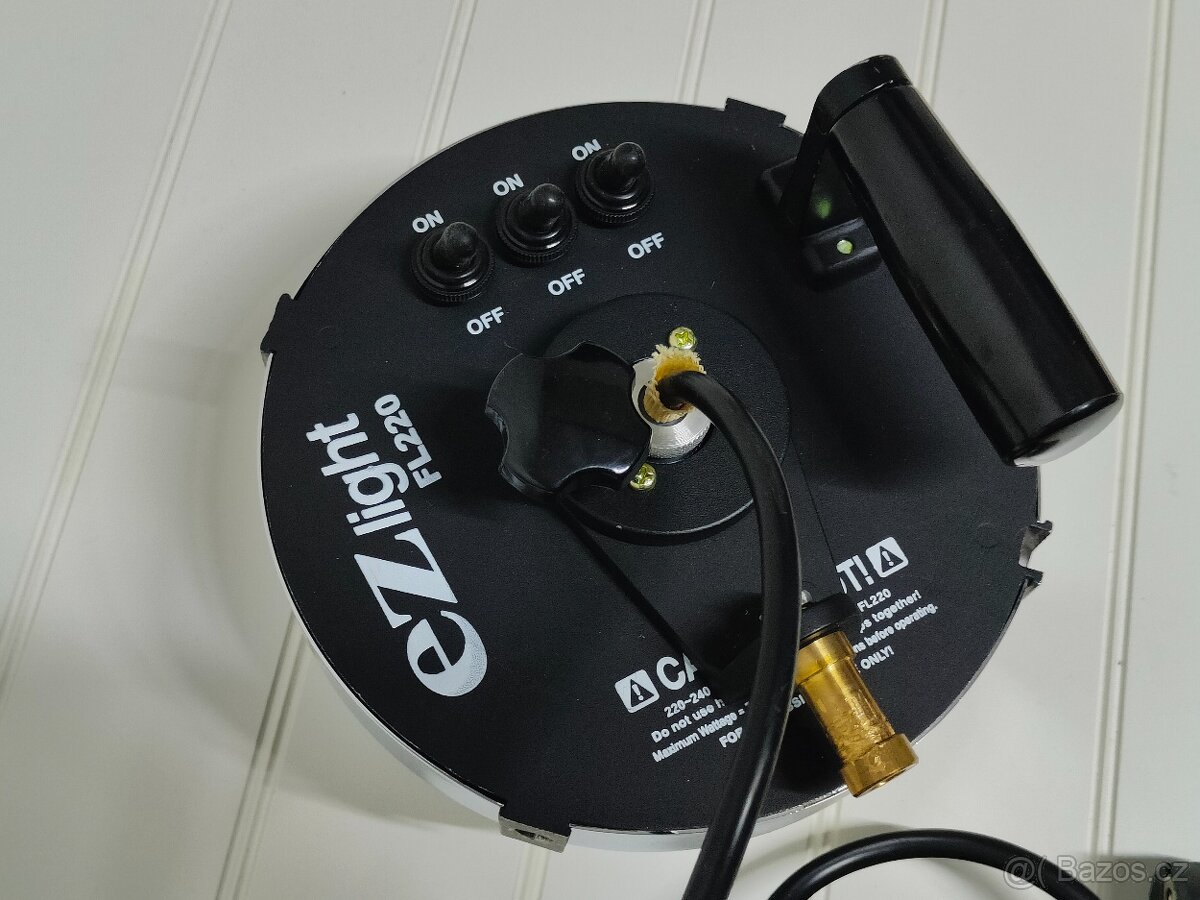 Fomei Easy Light FL220 - trvalé světlo + softbox - 2