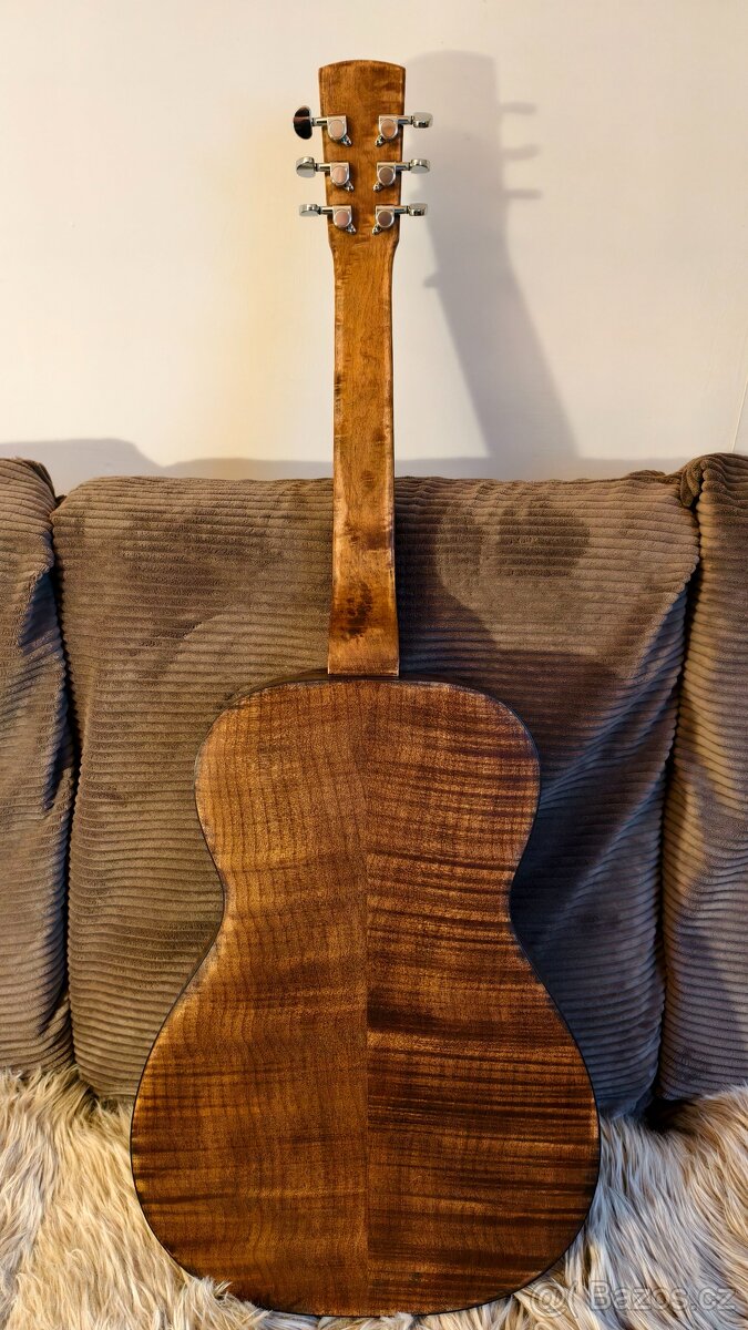 Dobro Vintage Square Neck - 2