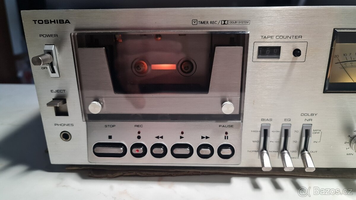 Toshiba cassette deck - 2