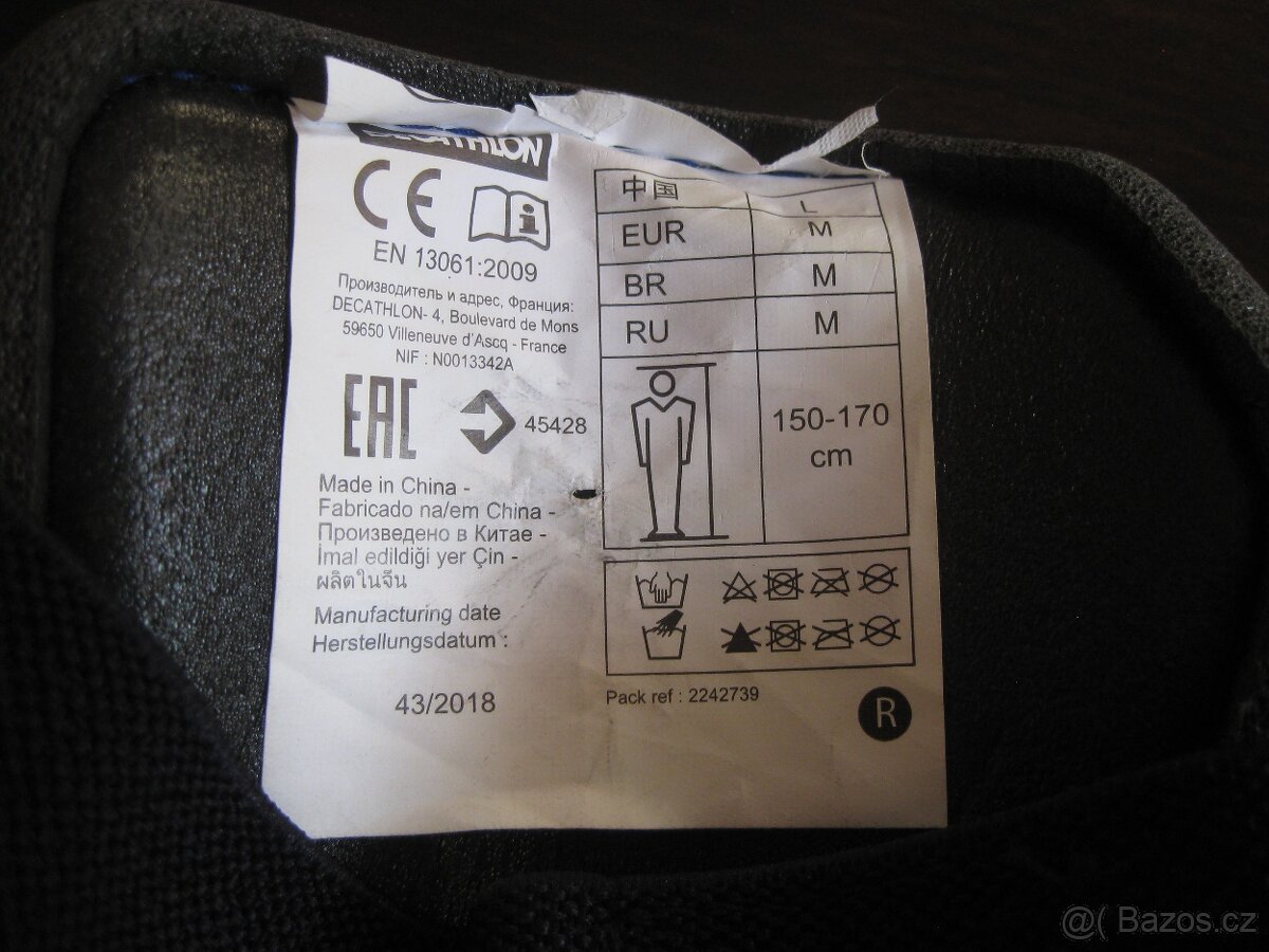 fotbalový chránič - 2