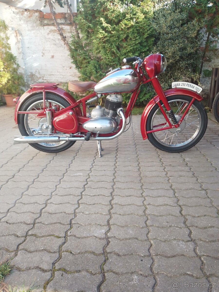 Jawa 250 Pérák - 2