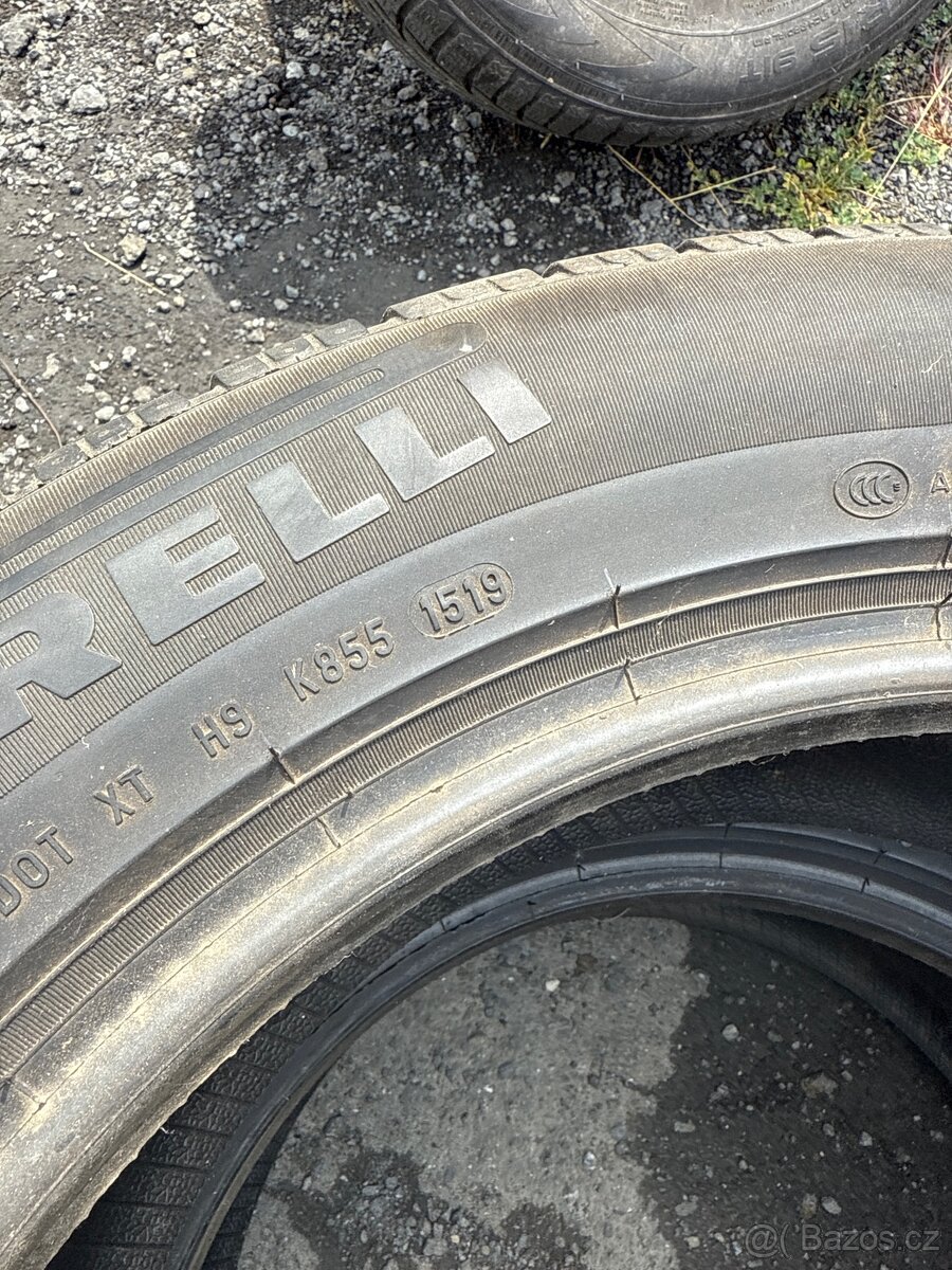 2ks 235/55R18 104H Pirelli Sottozero - 2