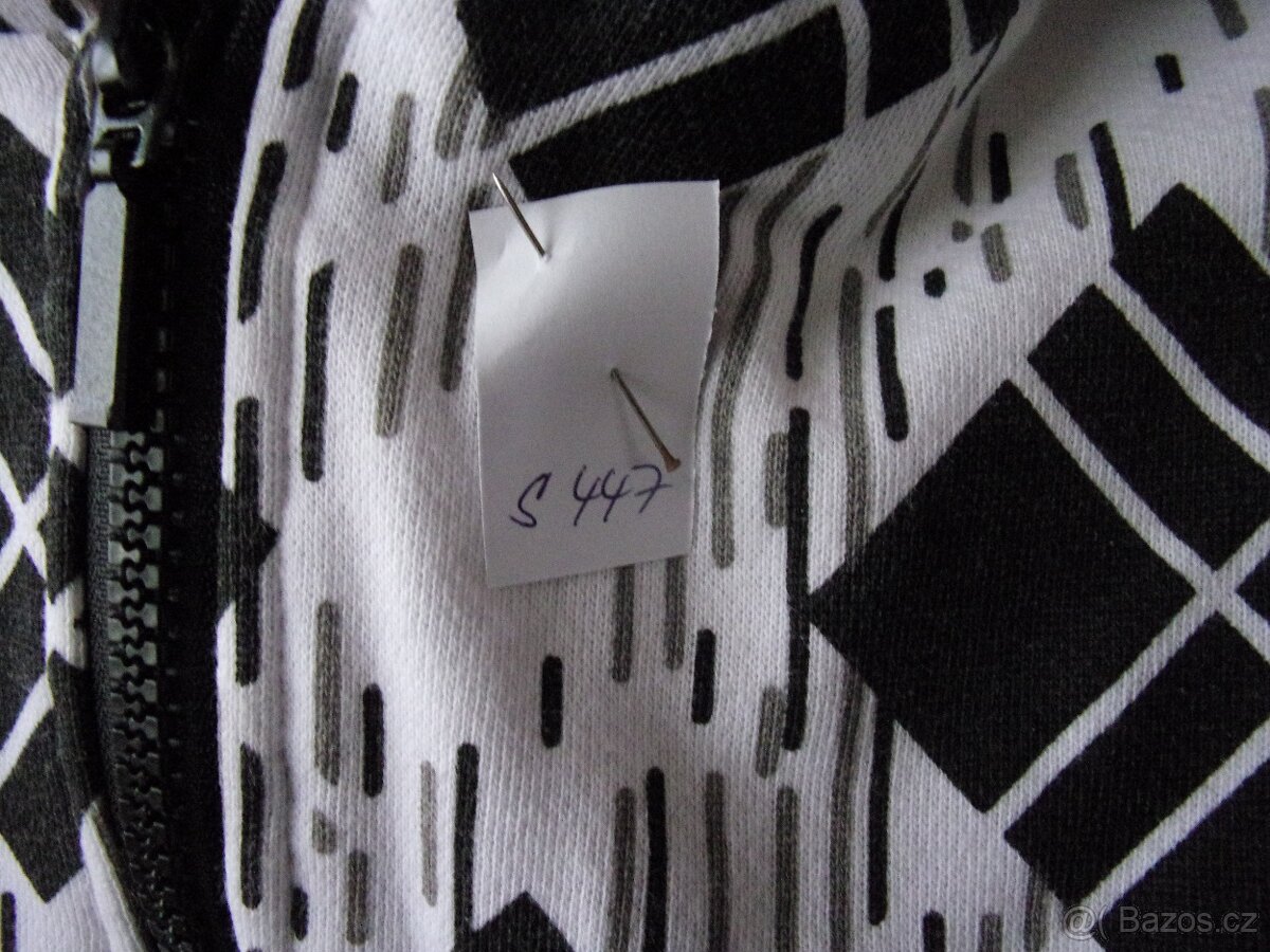 Jarní/podzimní bunda s kapucí, zateplená, zn.WOOW, - 2