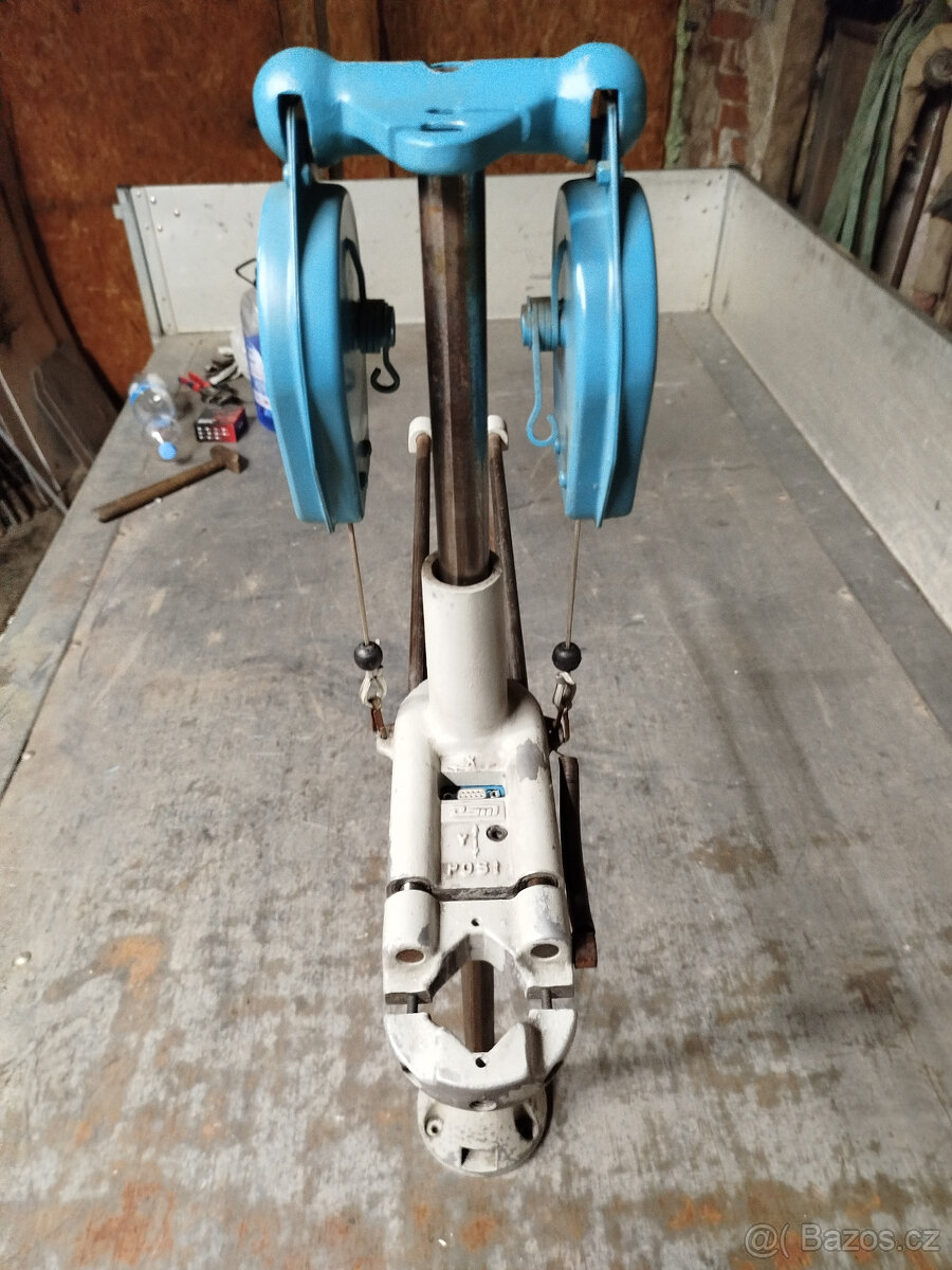 Montážní stojan německé firmy DSM-POSI - 2