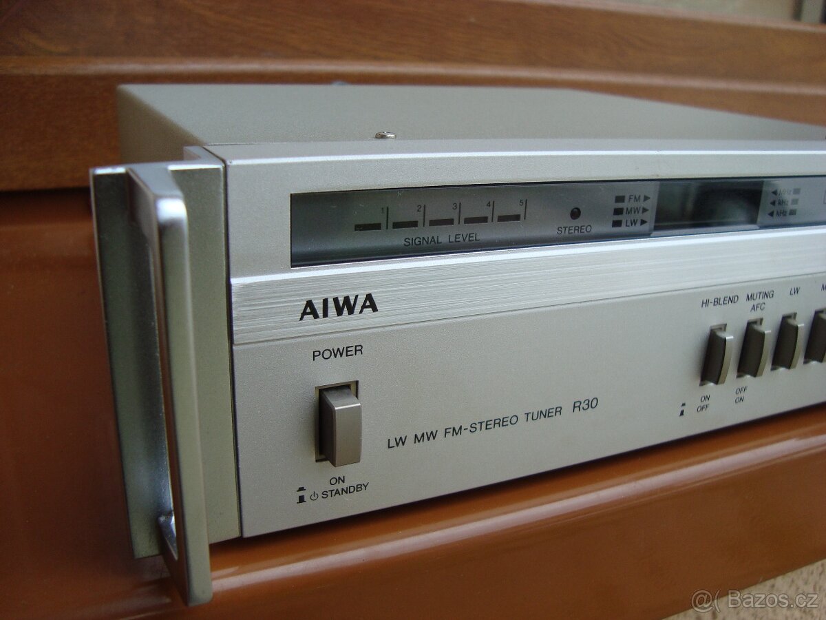 Aiwa tuner R-30 - 2