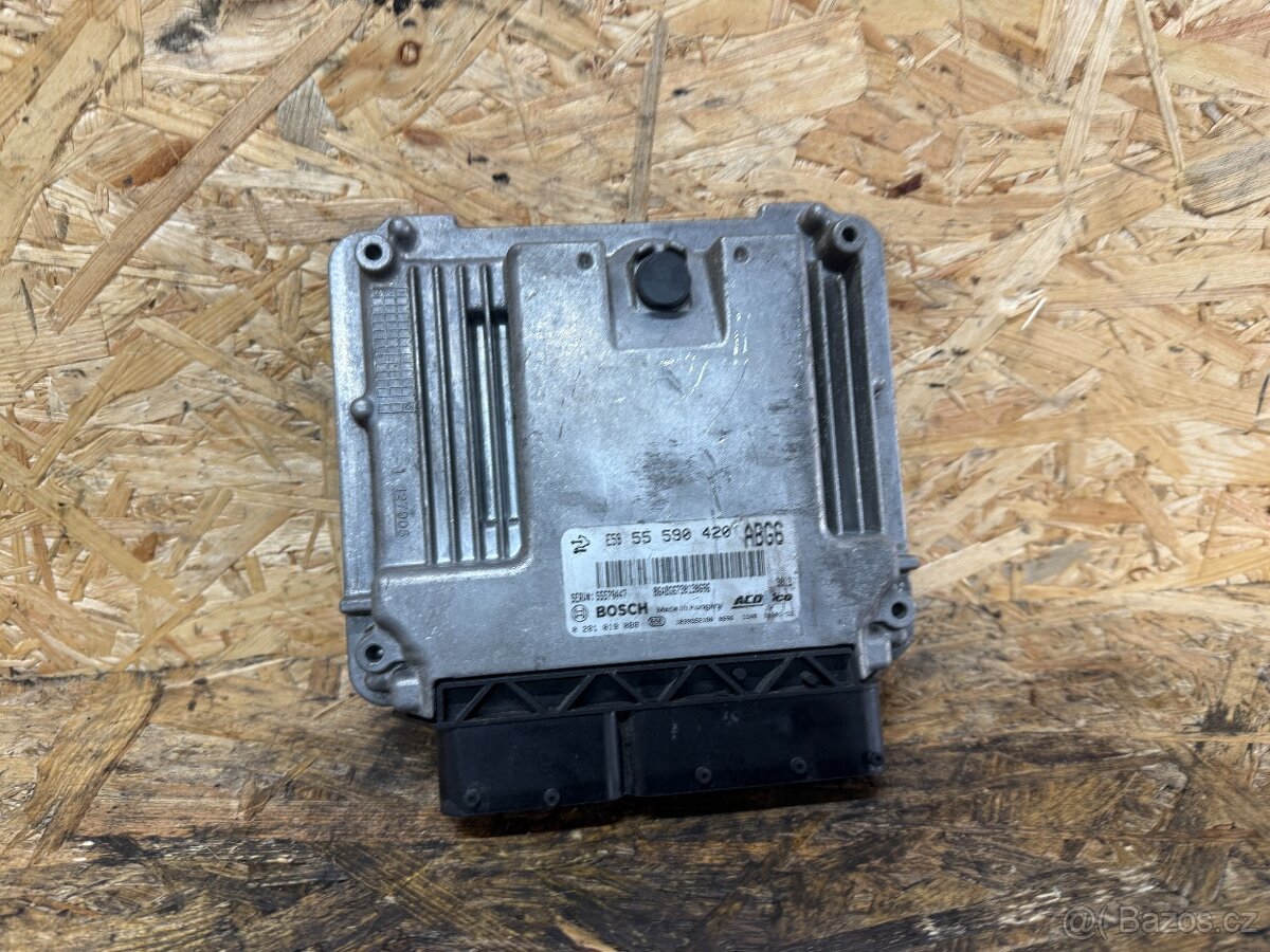 ŘÍDICÍ JEDNOTKA MOTORU 2.0 CDTI 118KW 55590420 - 2