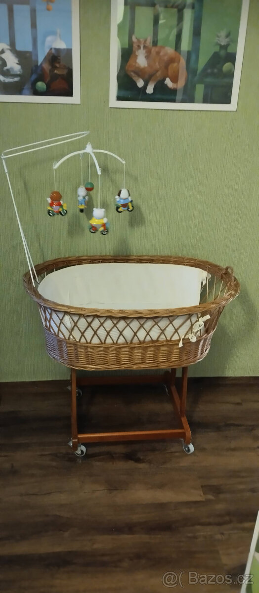 Proutěný koš pro miminko - 2