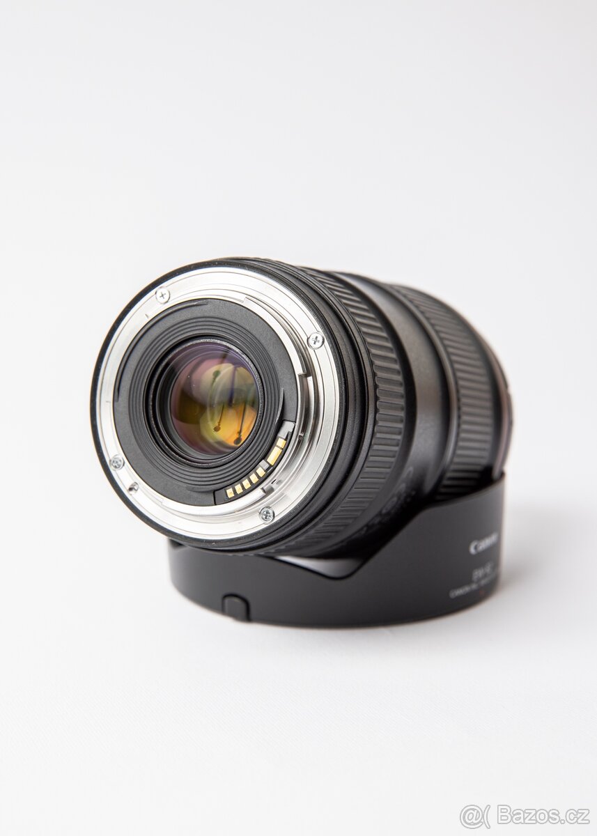 Canon EF 16-35 mm f/4 L IS USM - 2