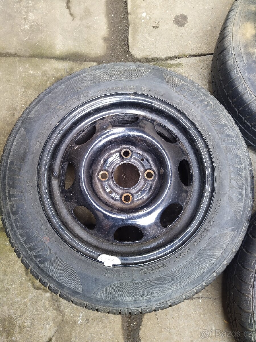 Škoda Felicia 3ks letní pneu - 2